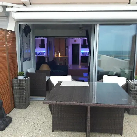 Apartment La Corniche 15 Rue De Savoie