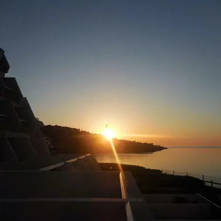 La Corniche 15 Rue De Savoie *